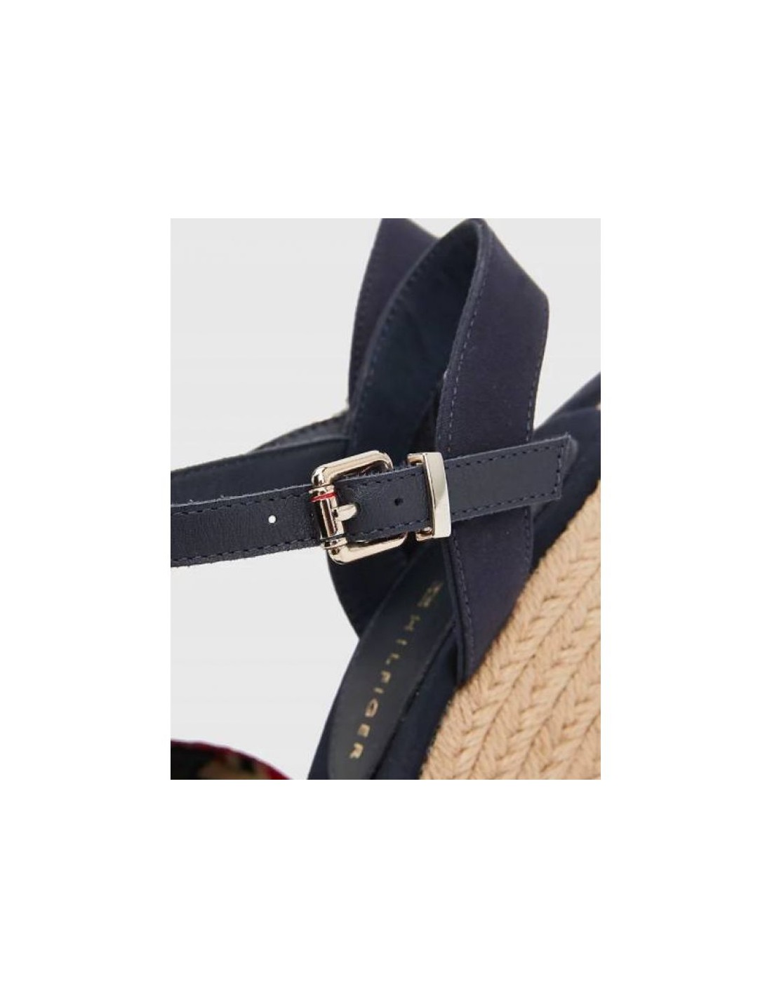 tommy-hilfiger-kalokairines-gynaikeies-platphormes-mple-fw0fw06295-fdw-4.jpg